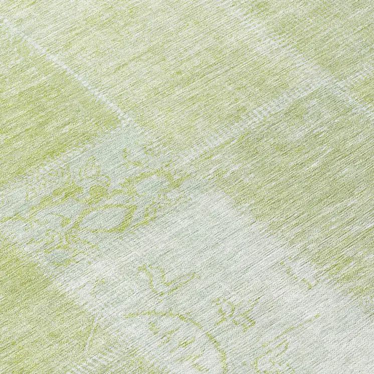 8' Artichoke Green And Ivory Round Patchwork Washable Indoor Outdoor Area Rug