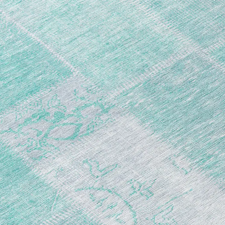 8' Aqua Teal Blue And Silver Round Patchwork Washable Indoor Outdoor Area Rug