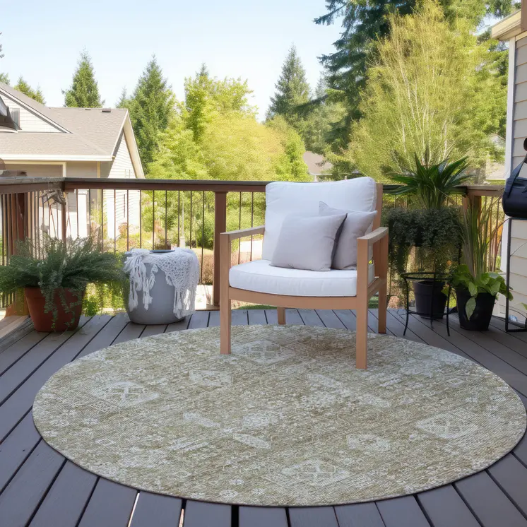 8' Beige Tan And Ivory Round Oriental Washable Indoor Outdoor Area Rug