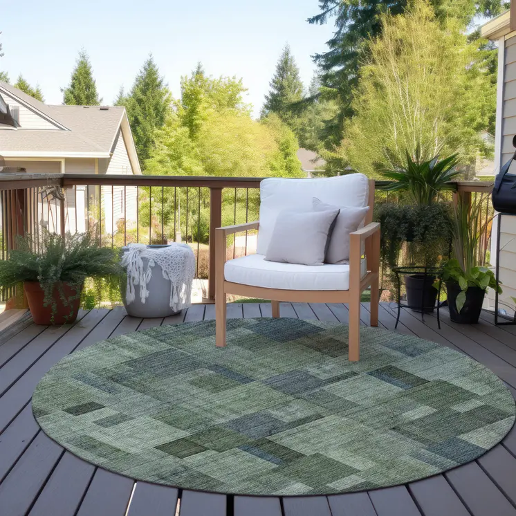 8' Green And Mint Green Round Geometric Washable Indoor Outdoor Area Rug