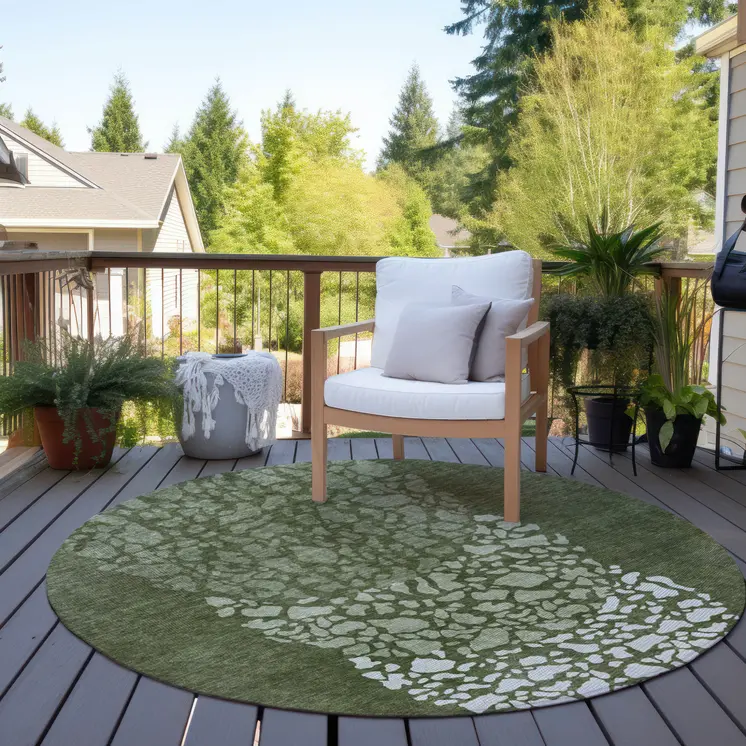 8' Olive Green And Artichoke Green Round Abstract Washable Indoor Outdoor Area Rug