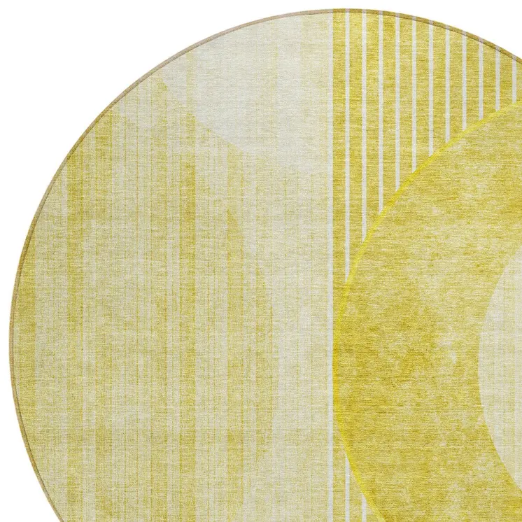 8' Wheat Gold And Ivory Round Geometric Washable Indoor Outdoor Area Rug