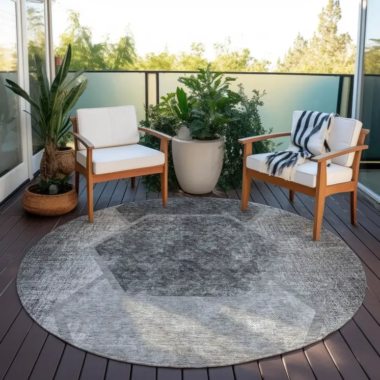 8' Gray Charcoal And Silver Round Geometric Washable Indoor Outdoor Area Rug