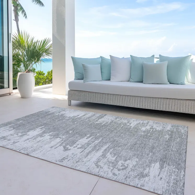 5' X 8' Silver Gray And Ivory Abstract Washable Indoor Outdoor Area Rug