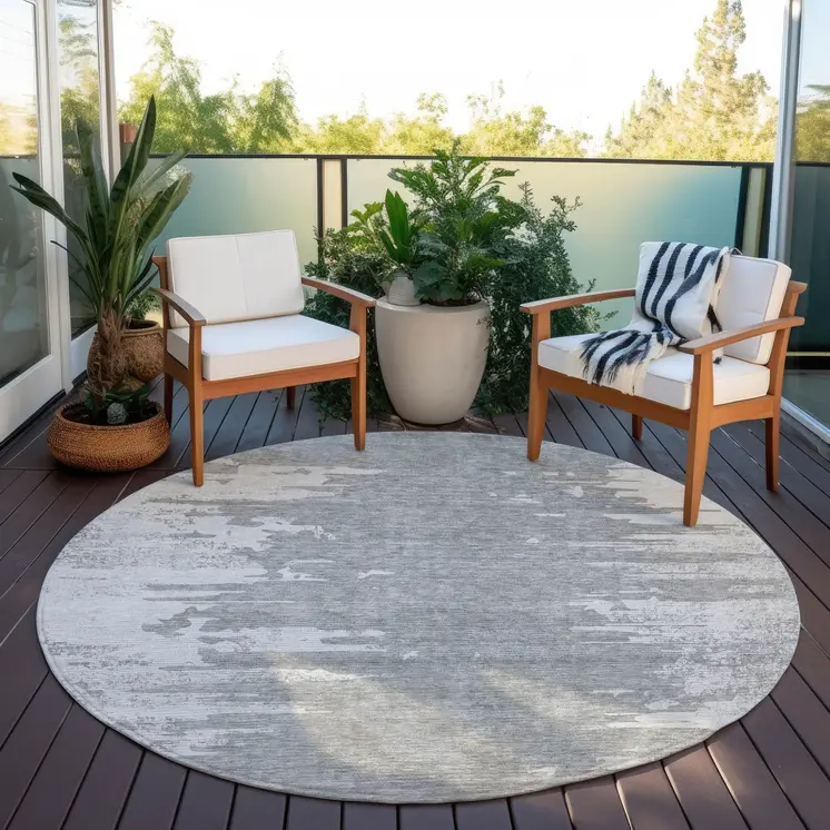 8' Silver Gray And Ivory Round Abstract Washable Indoor Outdoor Area Rug