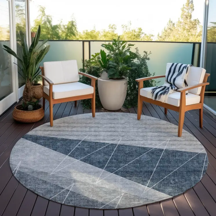8' Charcoal Gray And Silver Round Geometric Washable Indoor Outdoor Area Rug