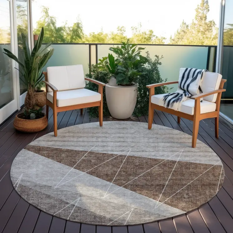 8' Gray Silver And Taupe Round Geometric Washable Indoor Outdoor Area Rug