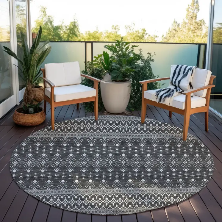 8' Gray Silver And Charcoal Round Tribal Washable Indoor Outdoor Area Rug