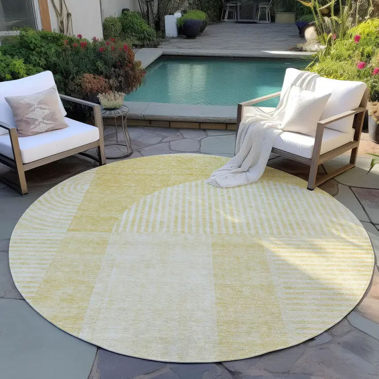8' Gold Ivory And Yellow Round Geometric Washable Indoor Outdoor Area Rug