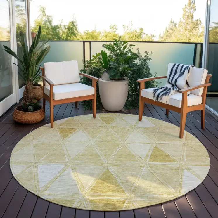 8' Gold Wheat And Ivory Round Geometric Washable Indoor Outdoor Area Rug