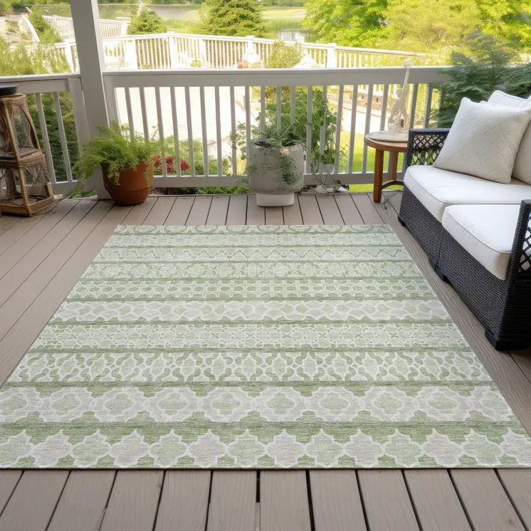 8' X 10' Artichoke Green And Ivory Quatrefoil Washable Indoor Outdoor Area Rug