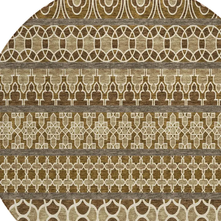 8' Brown And Taupe Round Quatrefoil Washable Indoor Outdoor Area Rug