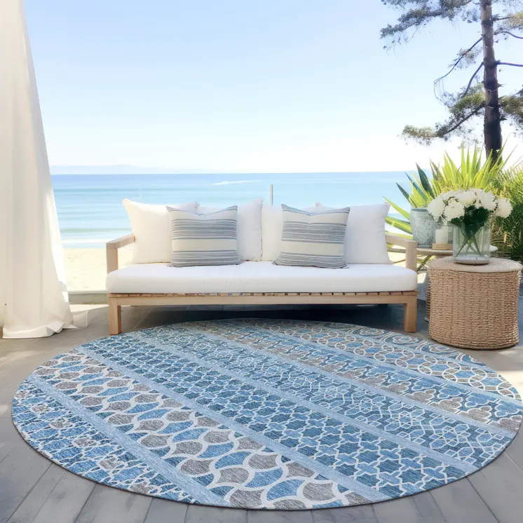 8' Sky Blue And Denim Blue Round Quatrefoil Washable Indoor Outdoor Area Rug