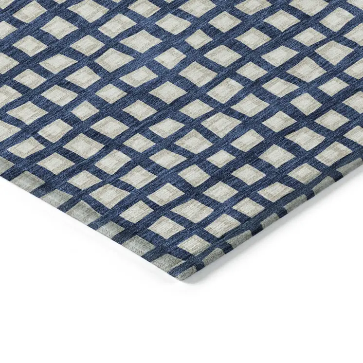 8' Navy Blue And Ivory Round Geometric Washable Indoor Outdoor Area Rug