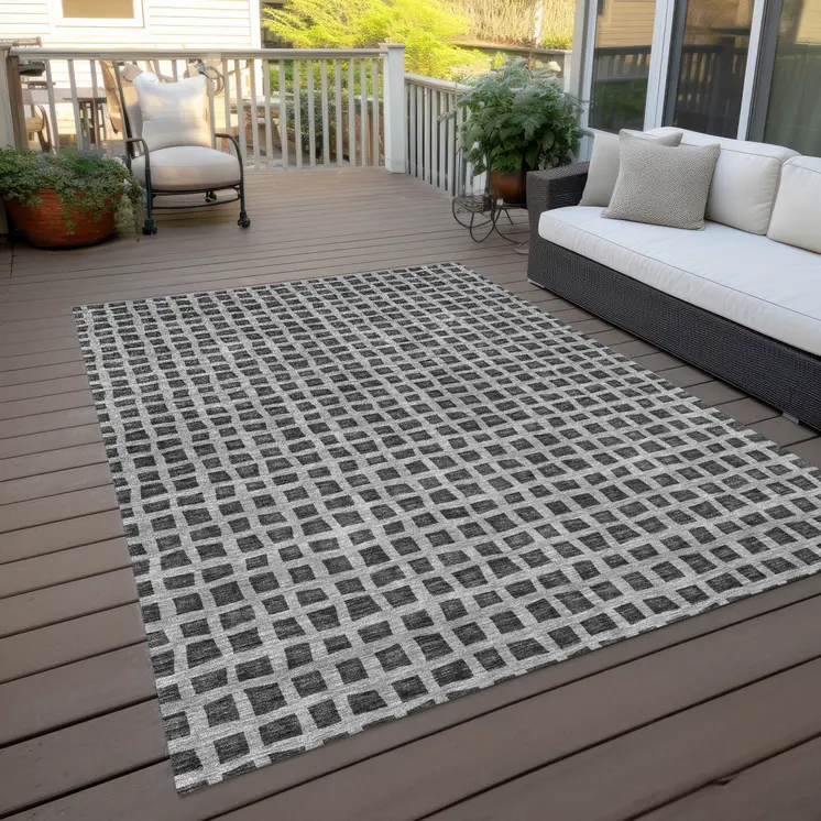 5' X 8' Graphite Gray And Silver Geometric Washable Indoor Outdoor Area Rug