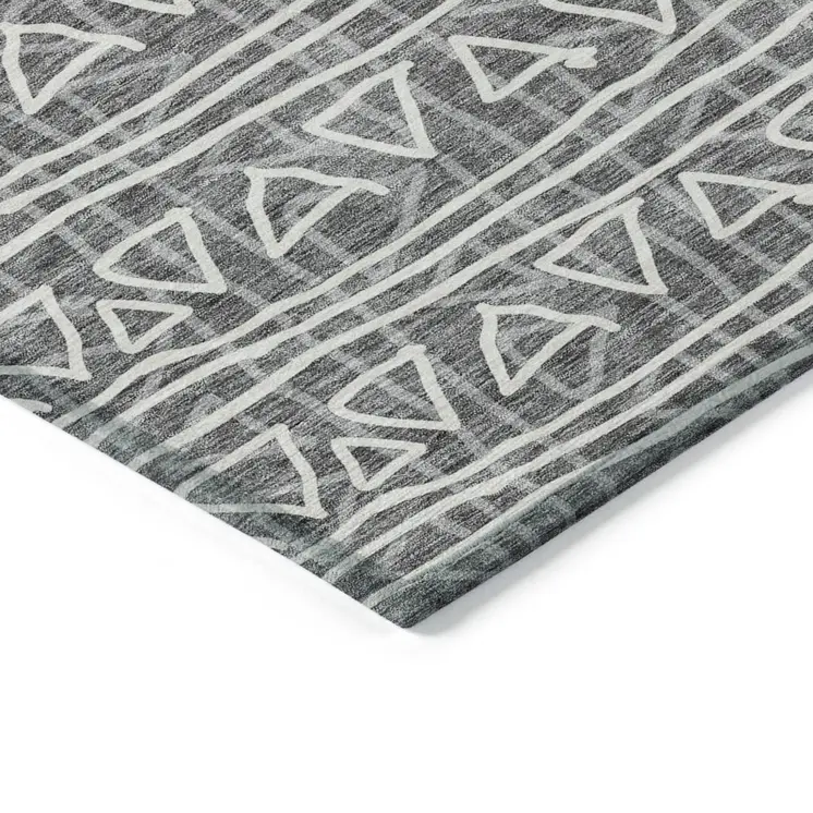 8' Charcoal Gray And Ivory Round Geometric Washable Indoor Outdoor Area Rug