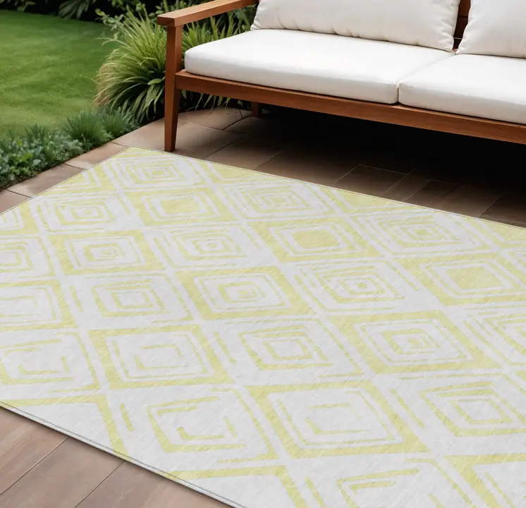 8' X 10' Yellow And Ivory Geometric Washable Indoor Outdoor Area Rug
