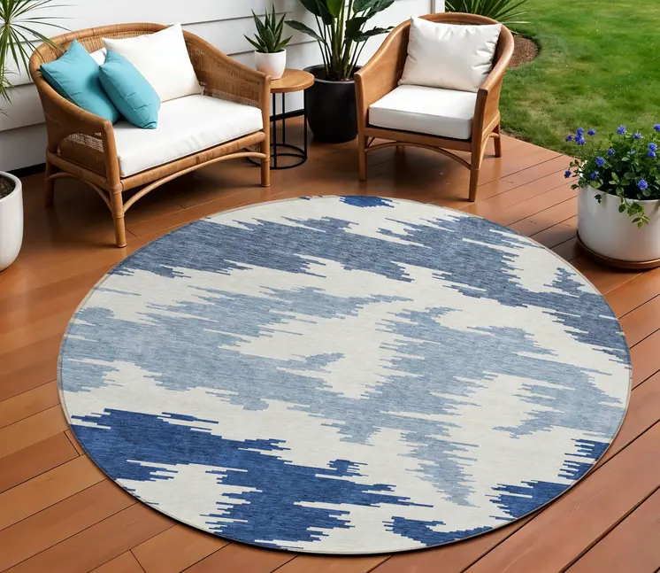 8' Navy Blue And Denim Blue Round Abstract Washable Indoor Outdoor Area Rug