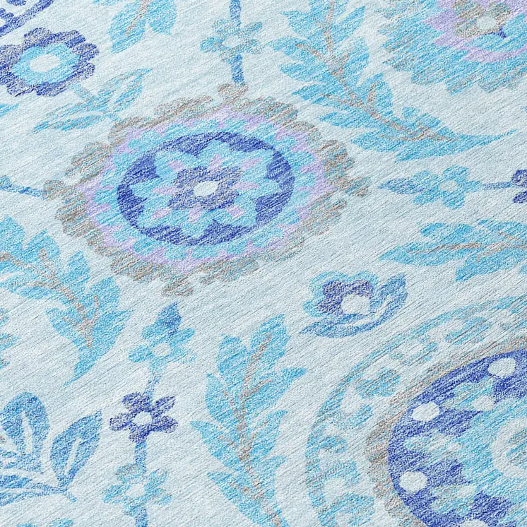 8' Sky Blue And Lavender Round Floral Washable Indoor Outdoor Area Rug
