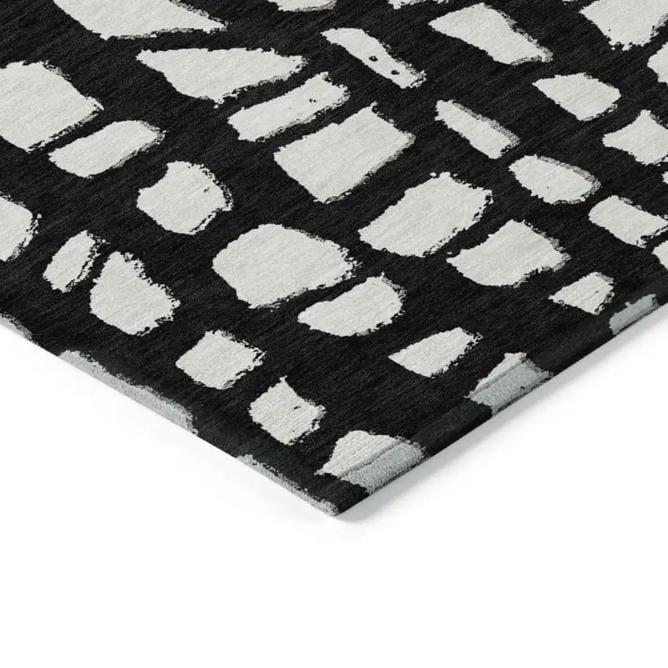 8' X 10' Black And Ivory Abstract Washable Indoor Outdoor Area Rug