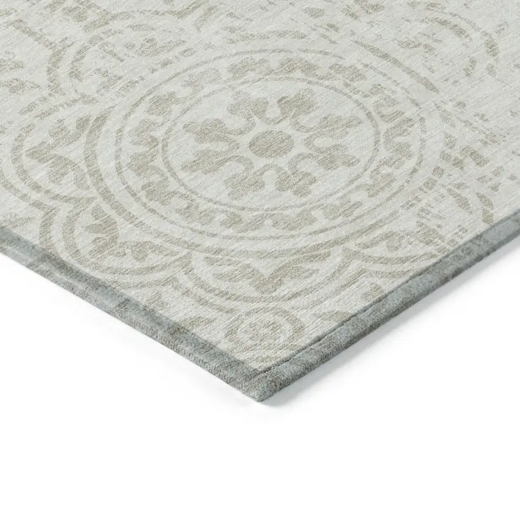 3' X 5' Ivory And Beige Medallion Washable Indoor Outdoor Area Rug
