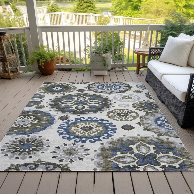 5' X 8' Pewter Silver And Gray Floral Medallion Washable Indoor Outdoor Area Rug