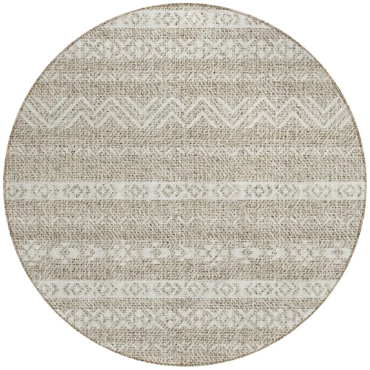 8' Beige And Ivory Round Southwestern Washable Indoor Outdoor Area Rug