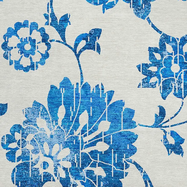 8' White And Denim Blue Round Floral Washable Indoor Outdoor Area Rug