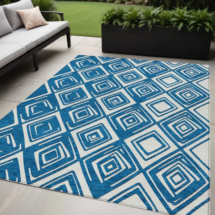 5' X 8' Navy Blue And Ivory Geometric Washable Indoor Outdoor Area Rug