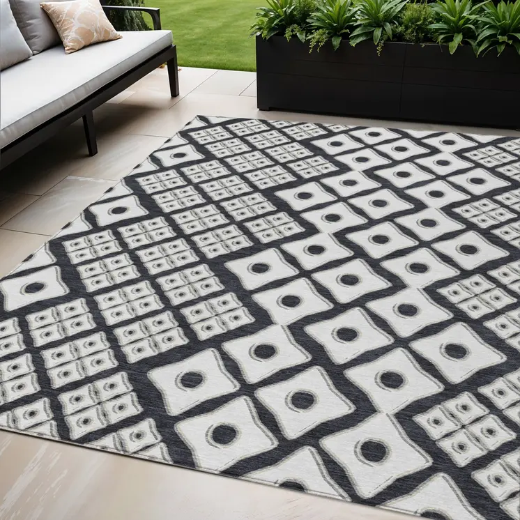 5' X 8' Black And Ivory Geometric Washable Indoor Outdoor Area Rug
