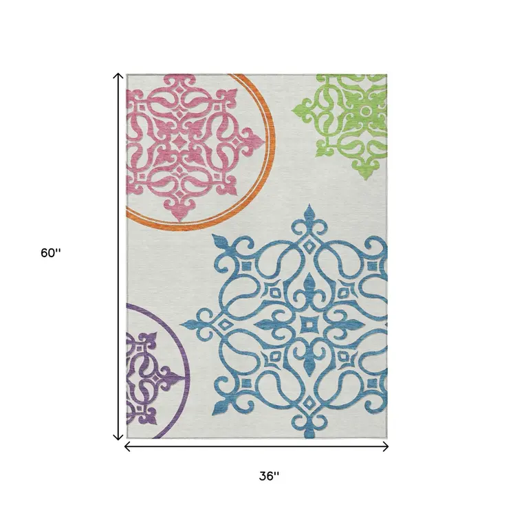3' X 5' White Floral Medallion Washable Indoor Outdoor Area Rug