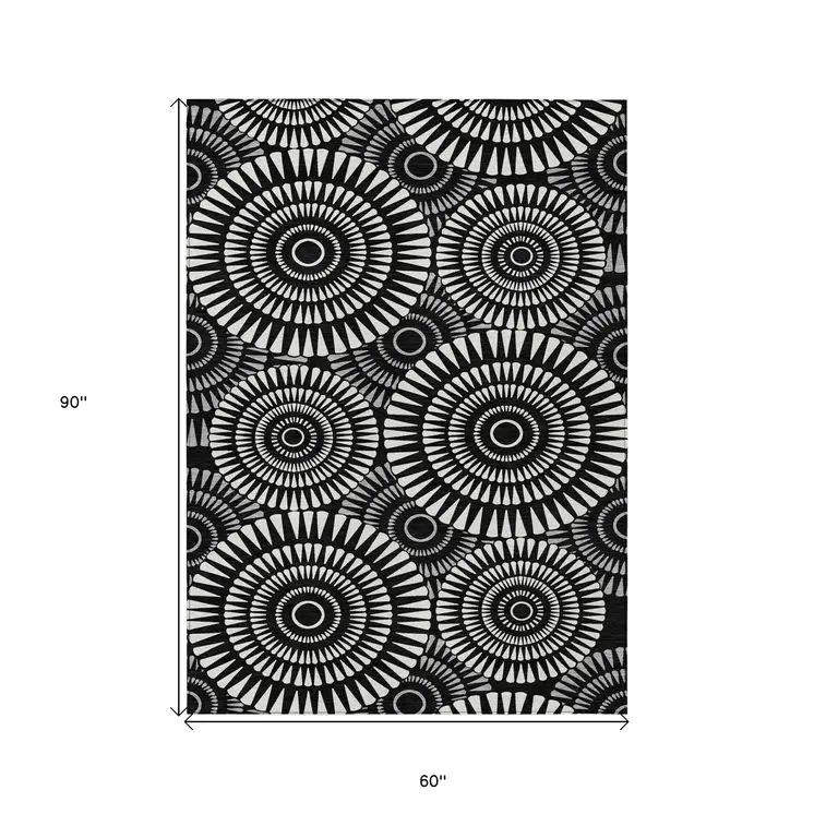 5' X 8' Black And Ivory Geometric Washable Indoor Outdoor Area Rug