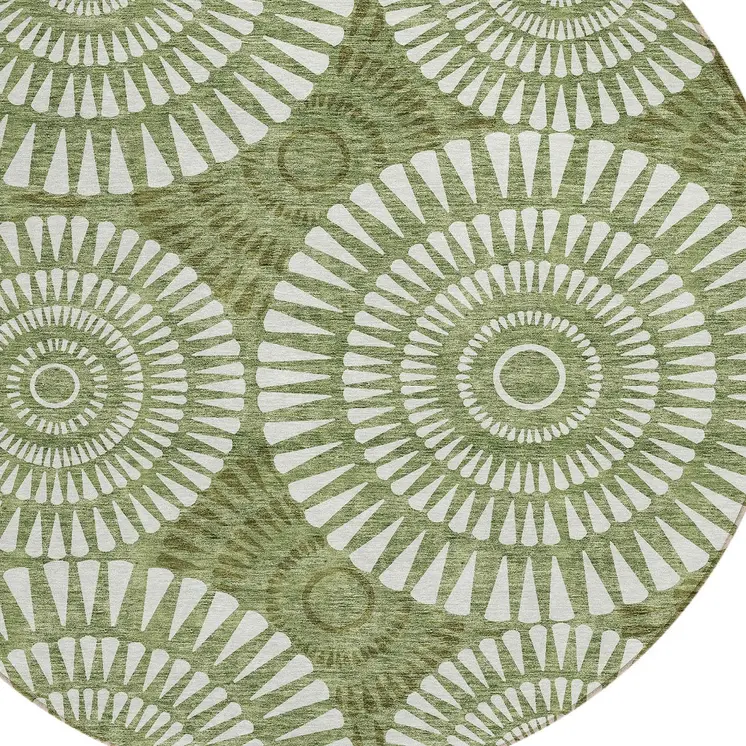 8' Green And Ivory Round Geometric Washable Indoor Outdoor Area Rug