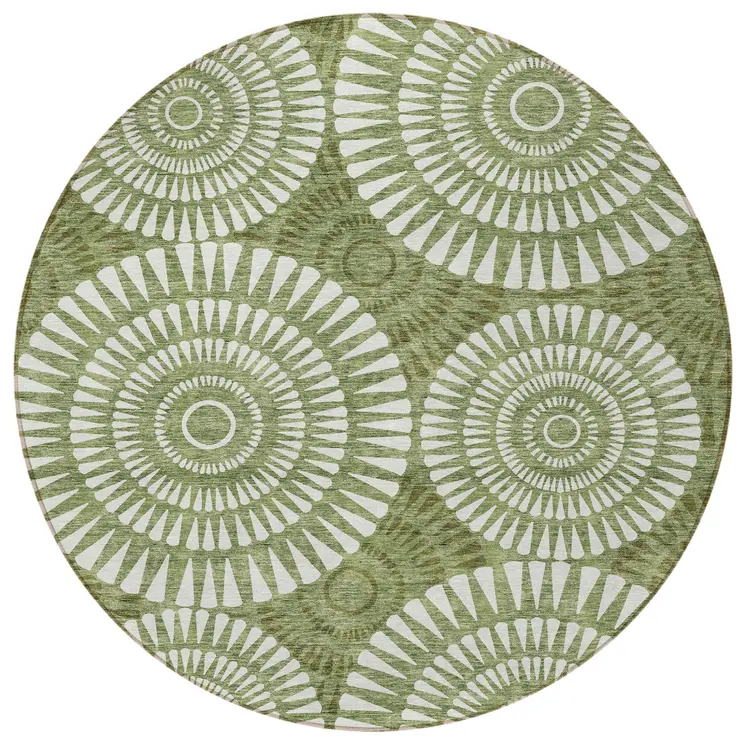 8' Green And Ivory Round Geometric Washable Indoor Outdoor Area Rug