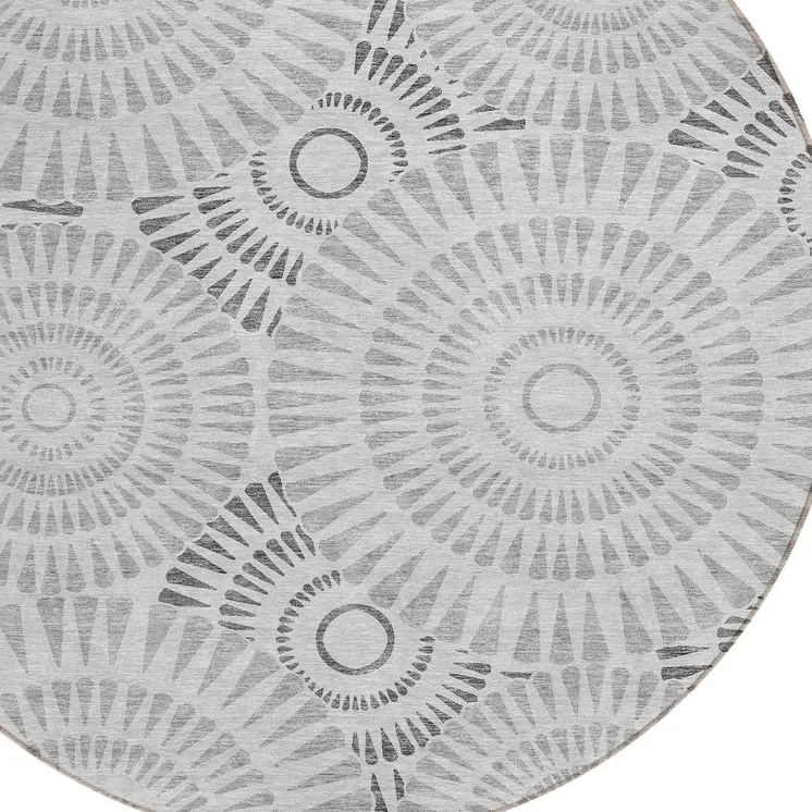 8' Gray And Dark Gray Round Geometric Washable Indoor Outdoor Area Rug