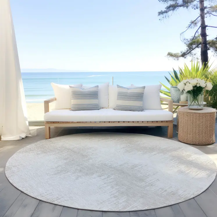 8' Ivory And Beige Round Chevron Washable Indoor Outdoor Area Rug