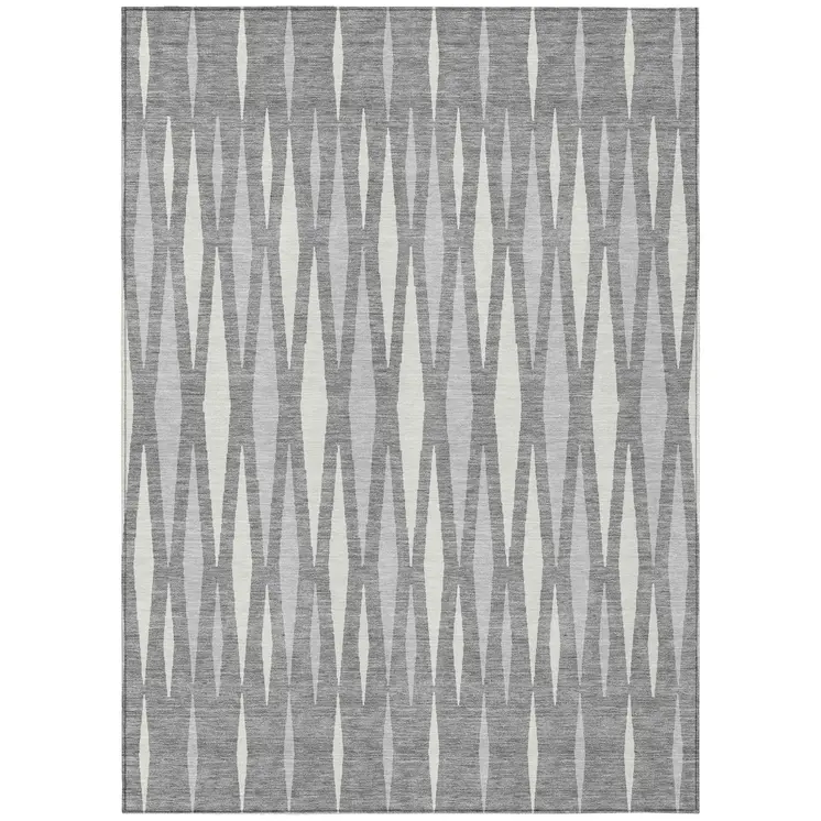 5' X 8' Gray And Ivory Geometric Washable Indoor Outdoor Area Rug