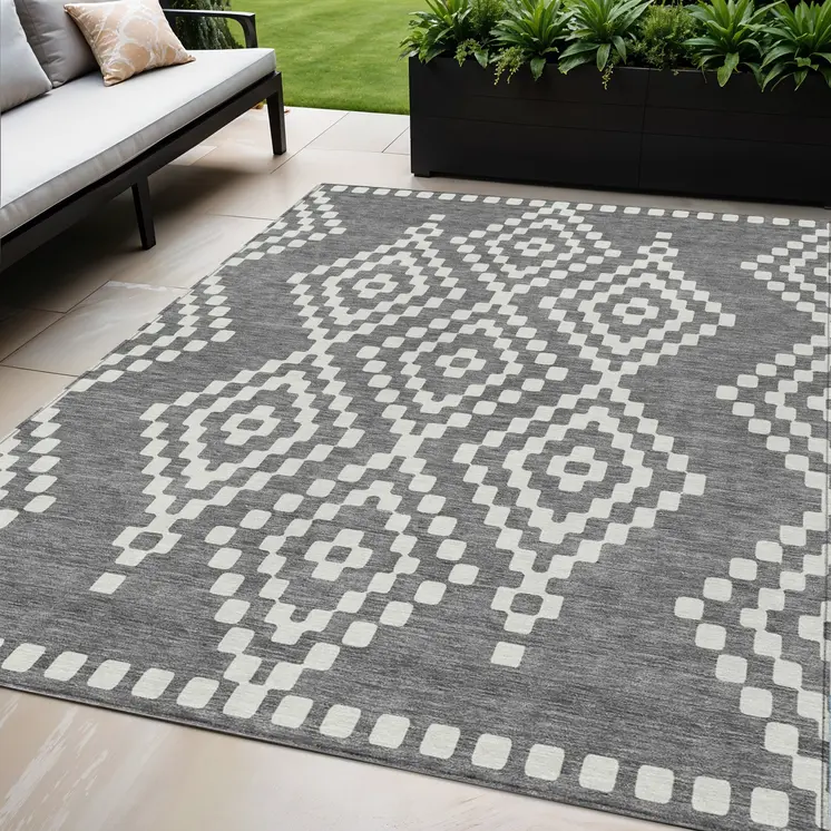 5' X 8' Gray And Ivory Geometric Washable Indoor Outdoor Area Rug