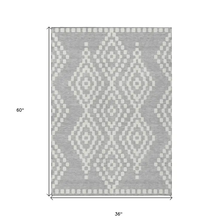 3' X 5' Silver And Ivory Geometric Washable Indoor Outdoor Area Rug