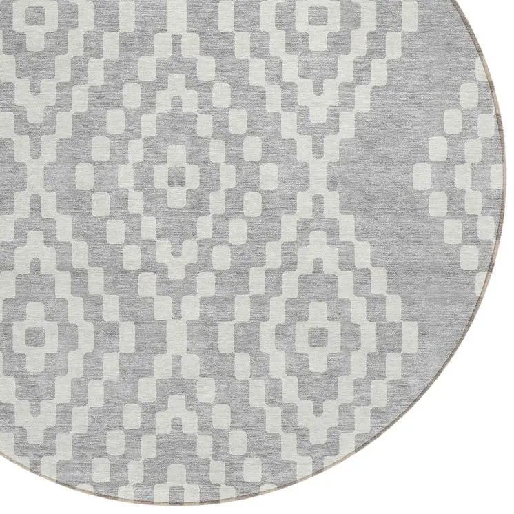 8' Silver And Ivory Round Geometric Washable Indoor Outdoor Area Rug