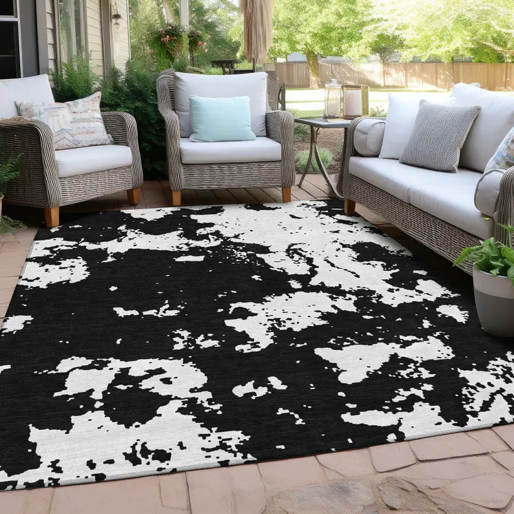 9' X 12' Black And Ivory Abstract Washable Indoor Outdoor Area Rug