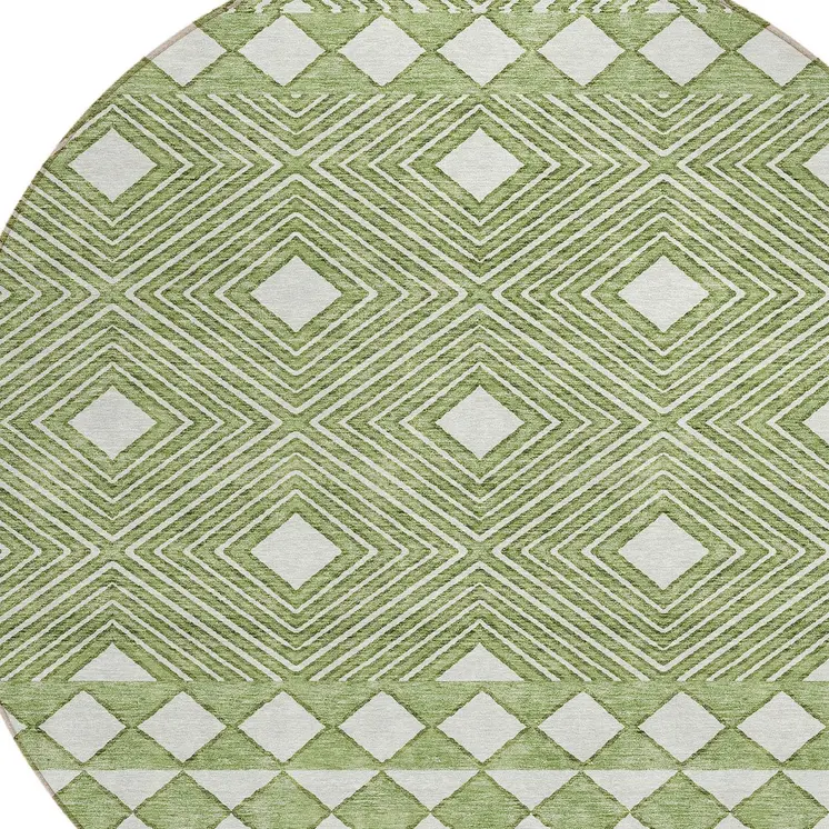 8' Green And Ivory Round Geometric Washable Indoor Outdoor Area Rug