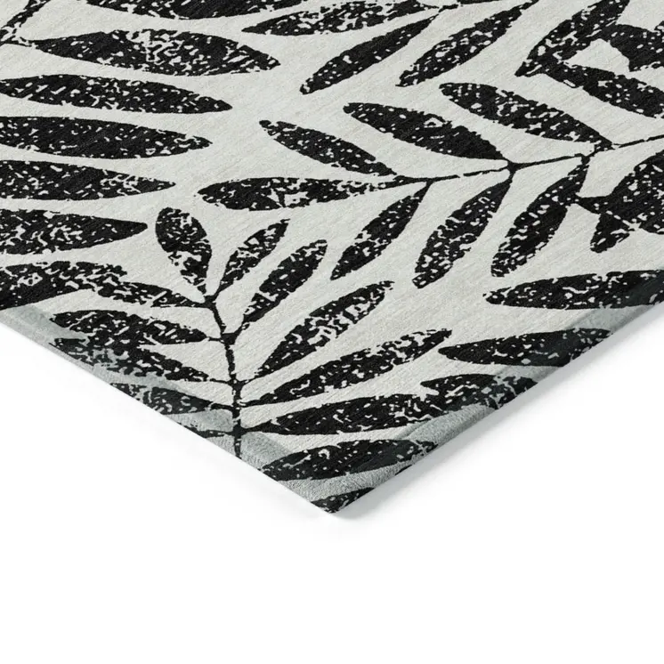 8' X 10' Black And Ivory Floral Washable Indoor Outdoor Area Rug