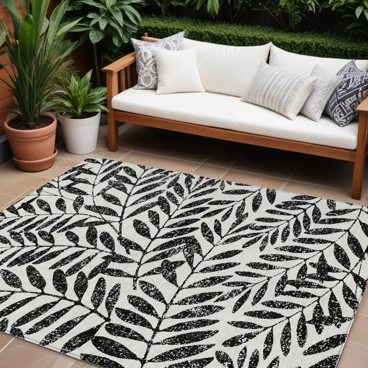 9' X 12' Black And Ivory Floral Washable Indoor Outdoor Area Rug