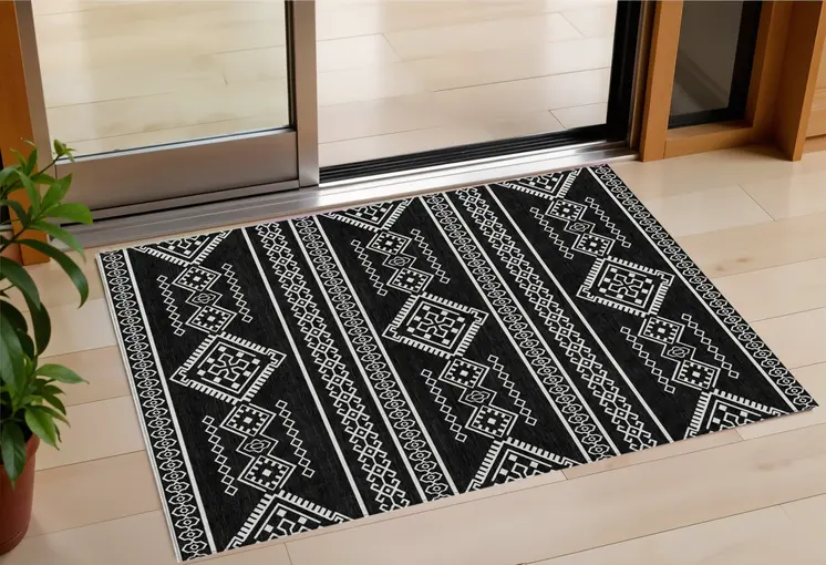 3' X 5' Black And Ivory Southwestern Washable Indoor Outdoor Area Rug