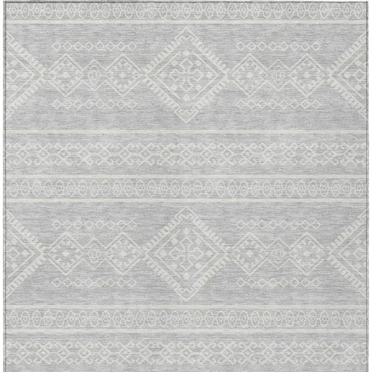 8' X 10' Silver And Ivory Southwestern Washable Indoor Outdoor Area Rug