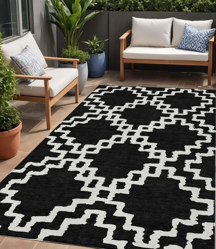 5' X 8' Black And Ivory Geometric Washable Indoor Outdoor Area Rug
