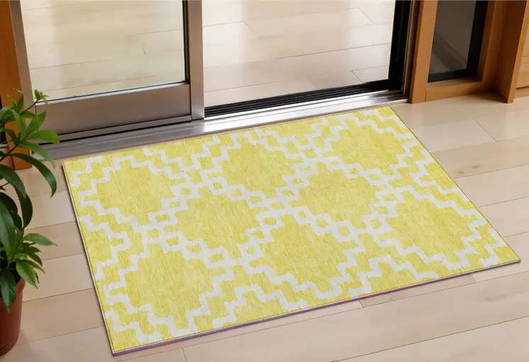 3' X 5' Yellow And Ivory Geometric Washable Indoor Outdoor Area Rug