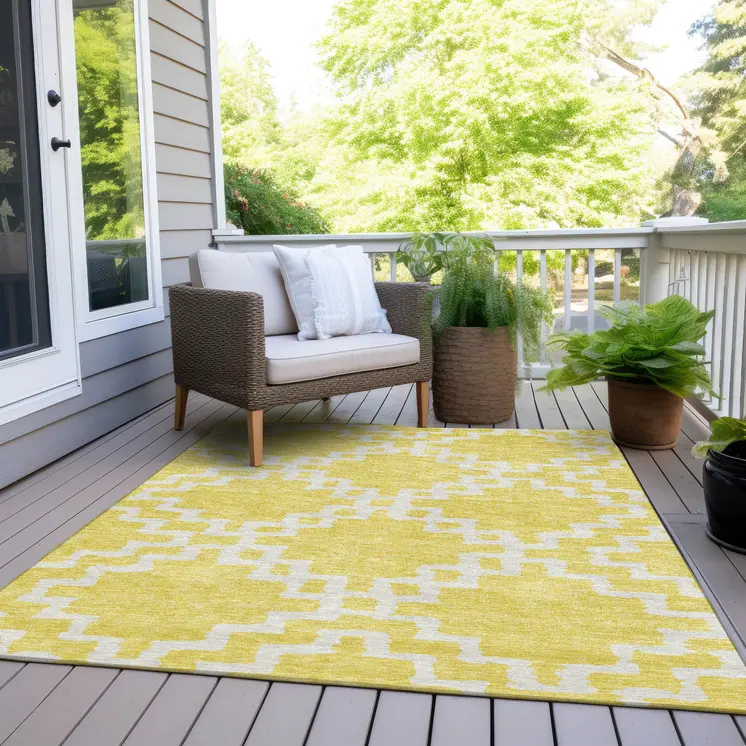5' X 8' Yellow And Ivory Geometric Washable Indoor Outdoor Area Rug