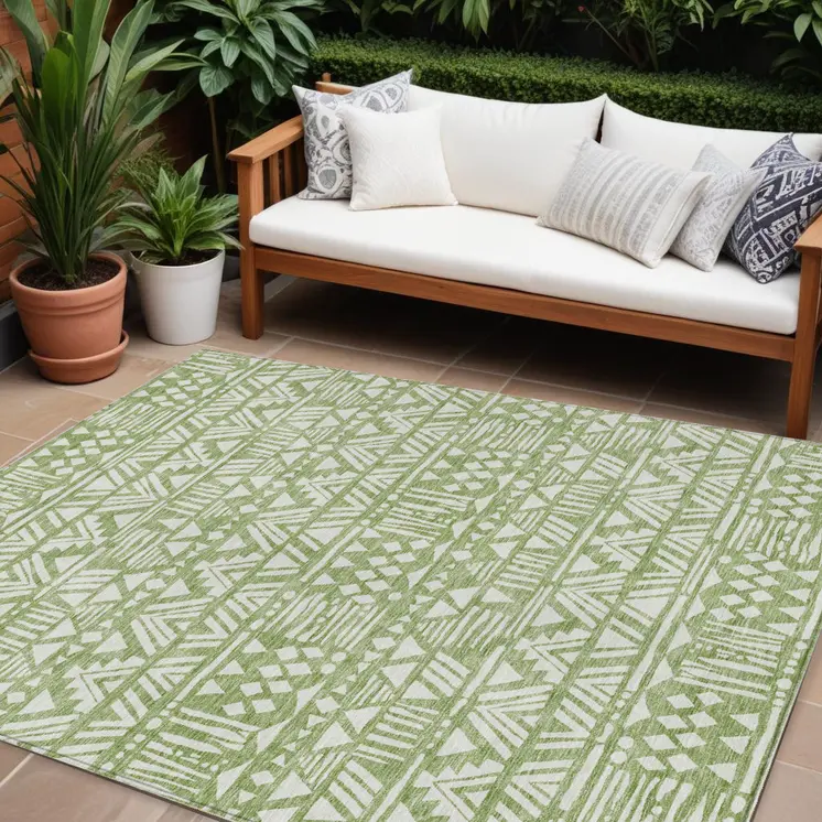 8' X 10' Green And Ivory Southwestern Washable Indoor Outdoor Area Rug